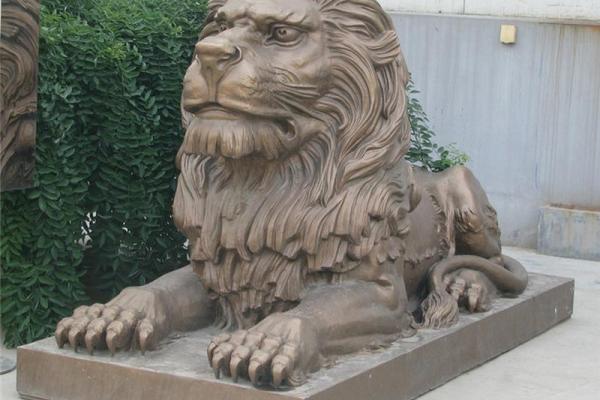 风水铜狮子如何分辨公母怎么区分