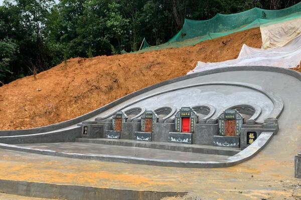 墓地风水之八方坑陷吉凶