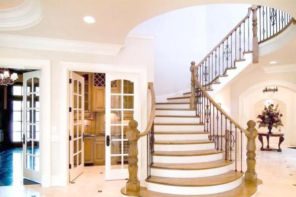 室内楼梯风水知识大全,室内楼梯风水注意事项