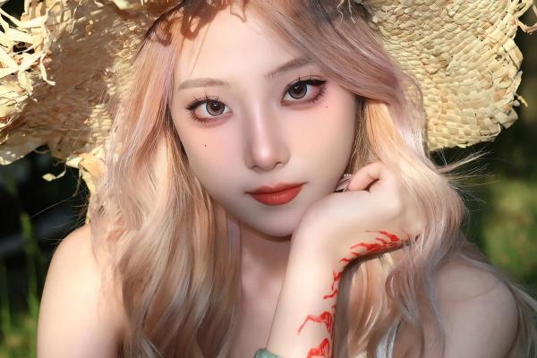 素颜美女 化妆反而不好看的四大星座女 素颜美女 化妆反而不好看的四大星座女