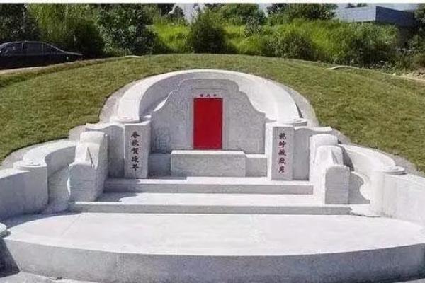 坟地风水十点，下葬注意牢记心