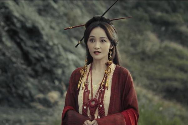 姚笛八字面相详解,命理特点揭秘 姚笛八字面相详解,命理特点揭秘