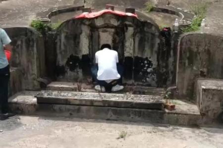 墓地风水坟地里埋什么旺家风水