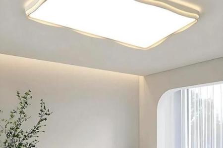 风水客厅装什么灯最旺财水晶吊灯吗