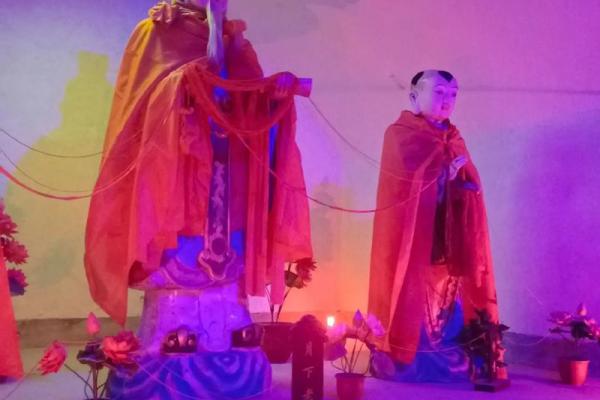 月老牵红线有着怎么样的传说呢 月老牵红线有着怎么样的传说呢