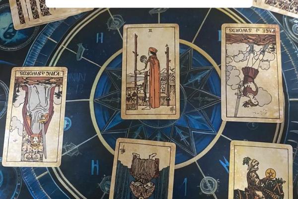 塔罗牌测试,你适合与极品大美女谈恋爱么