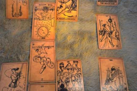 塔罗测试你适合创业开店嘛？