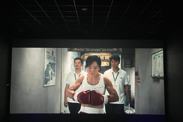 什么八字可以当导演 导演适合什么八字 什么八字可以当导演 导演适合什么八字