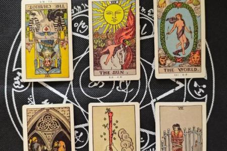 测试目前的烦恼塔罗牌，塔罗牌占卜烦恼的事会解决么？