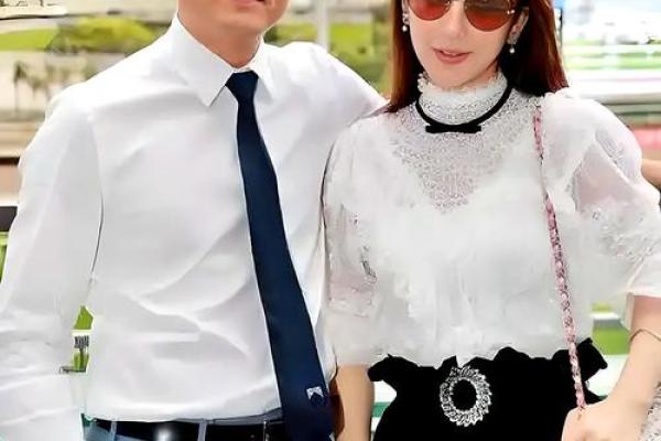 八字命理揭秘：16任绯闻女友最终郭天王娶的是网红方媛