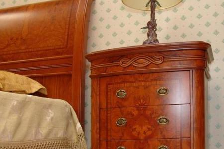 卧室里带有抽屉的床风水好不好