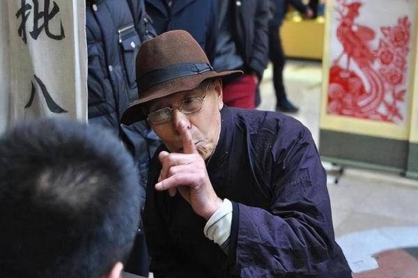 怀柔算命先生被抓 怀柔算命先生被抓