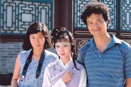 画上倒八字眉，陈晓旭惊叫这让我怎么见人？杨树云用这个词说服她