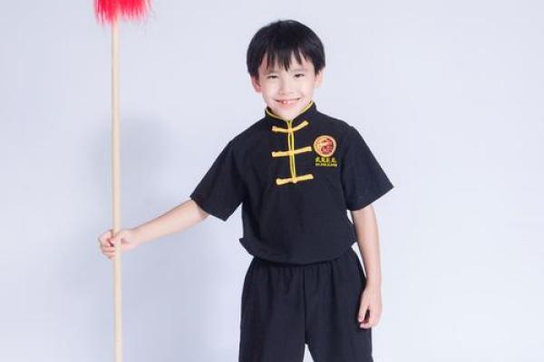 男孩八字带弓箭