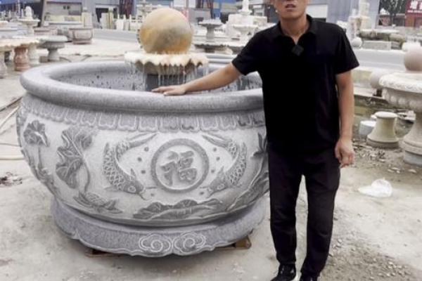 石缸养鱼与风水